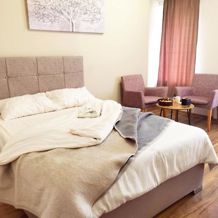 Dani Lux Belgrade Center Studio Apartment Luaran gambar